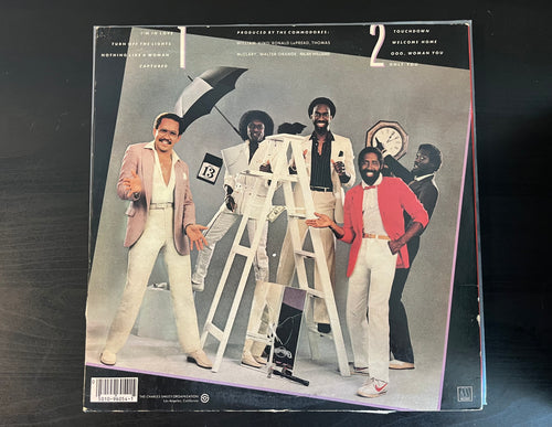 13 (1983) - Commodores 6054ML