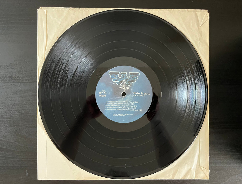 Greatest Hits (1979) - Waylon Jennings APLI3378
